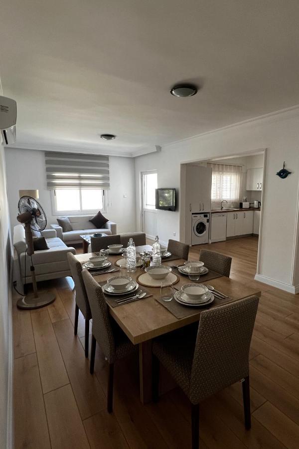 Stylish 3 Bedroom Apartment In Kyrenia  Exterior foto
