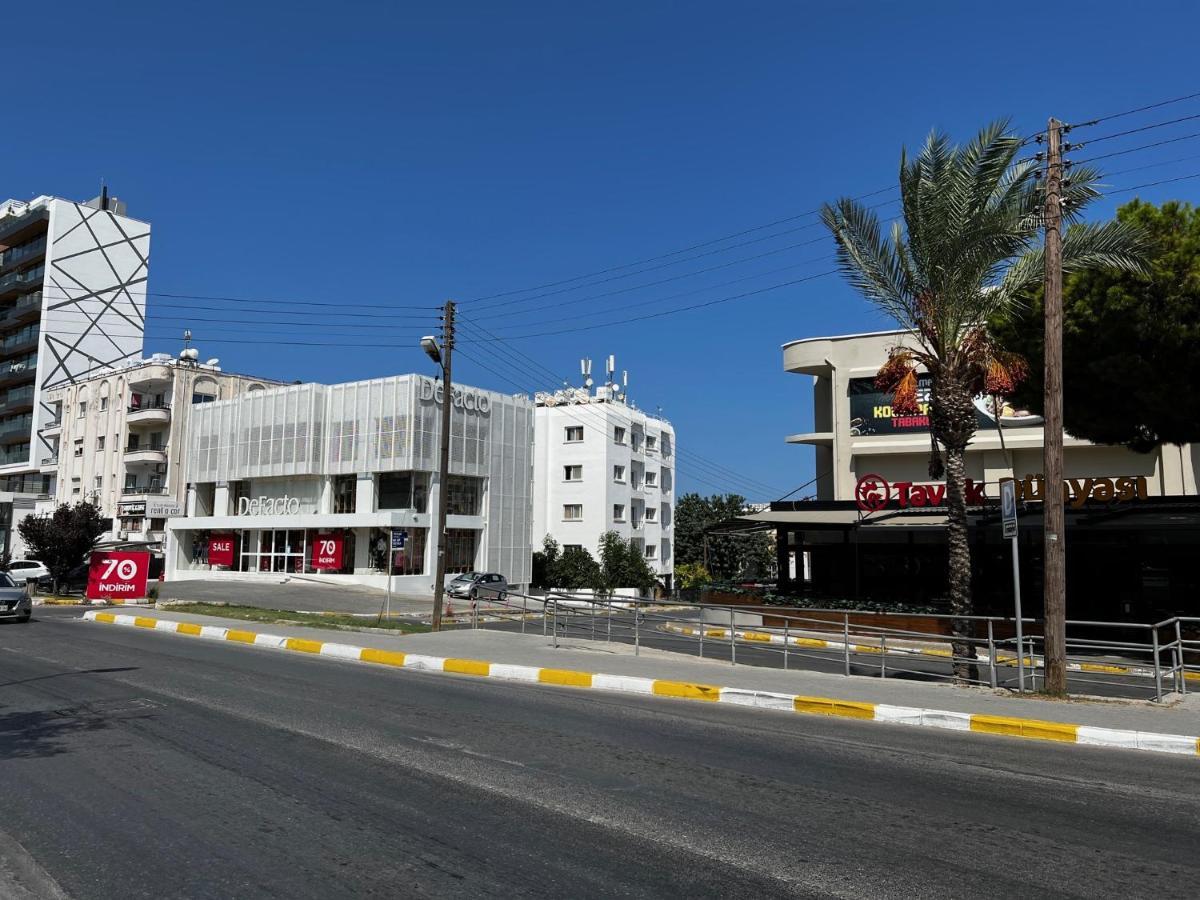 Stylish 3 Bedroom Apartment In Kyrenia  Exterior foto