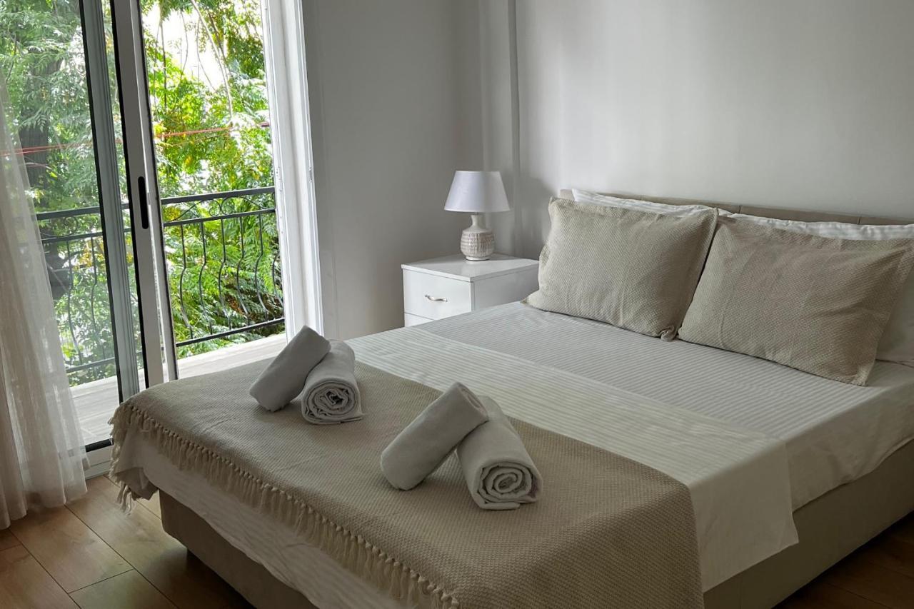 Stylish 3 Bedroom Apartment In Kyrenia  Exterior foto